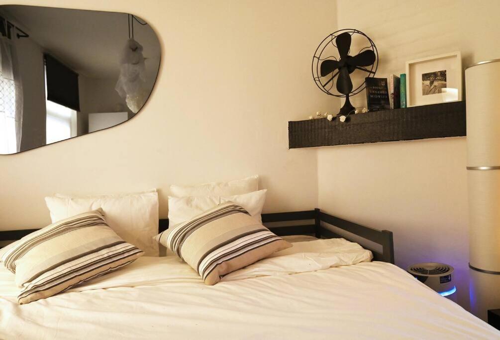 Apartament Stylish Duplex In The Heart Of Brussels Centre Zewnętrze zdjęcie