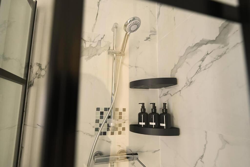 Apartament Stylish Duplex In The Heart Of Brussels Centre Zewnętrze zdjęcie